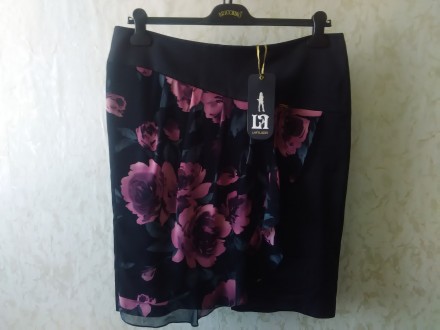 Продам новую, женскую юбку производство Турция + вешалка в подарок. Размер L. Ши. . фото 2