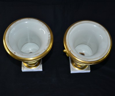 Парные антикварные вазы.
Пара декоративных ваз первой половины XIX века, выполн. . фото 4