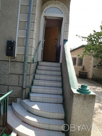 Дом, 240 кв. м