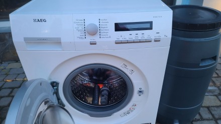 Пральна машина автомат з баком, фірми AEG на 7кг, призначена для прання без пров. . фото 8