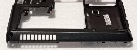 Нижня частина корпуса (поддон) з ноутбука HP ProBook 6470b 6070B0569201 684334-0. . фото 4