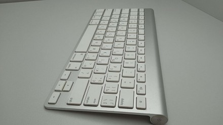 Бездротова клавіатура, інтерфейс Bluetooth, для настільного комп'ютера, класична. . фото 10