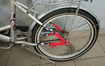 Детский двухколесный велосипед диаметр колес, дюймов: 20 задний тормоз: ножной
В. . фото 4
