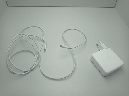Список основных характеристик
Чип Apple M1: грандиозное увеличение вычислительны. . фото 3