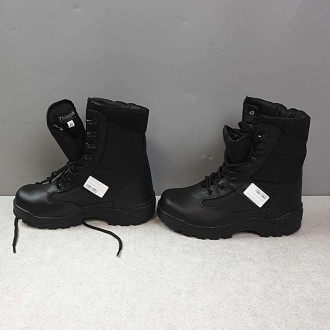 Класичні тактичні черевики, призначені для офіцерів у формі та працівників охоро. . фото 6