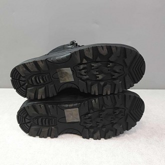 Класичні тактичні черевики, призначені для офіцерів у формі та працівників охоро. . фото 8
