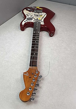 Вдохновляющее звучание Stratocaster является одной из основ Fender. Обладающая к. . фото 6