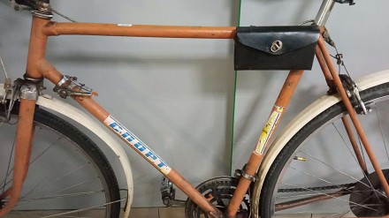 Спортивно-Шоссейный велосипед , выпускаемые ХВЗ, служил для спортивных соревнова. . фото 4