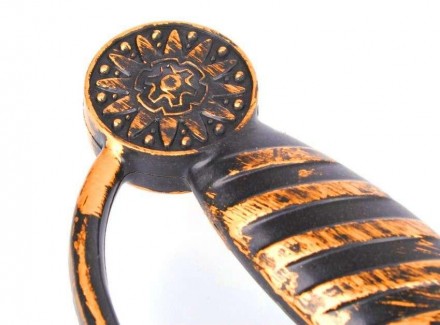  Шабля піратська зістарена з бронзовою рукояткою та рельєфним зображенням 46х8 с. . фото 3