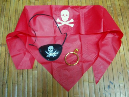  Набір пірата 3 предмети: бандана ЧЕРВОНА з черепом, наочник, сережка піратська . . фото 2