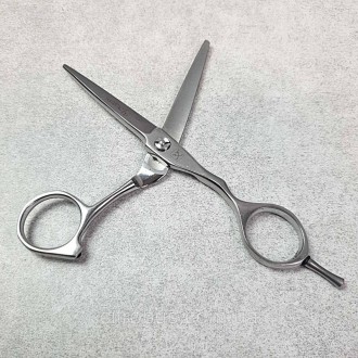 Ножицы Katachi K1155 Offset 5,5
Отличные ножницы для парикмахерской стрижки прям. . фото 8