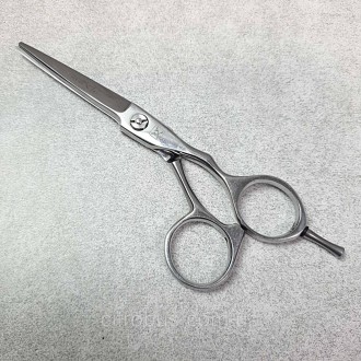 Ножицы Katachi K1155 Offset 5,5
Отличные ножницы для парикмахерской стрижки прям. . фото 5
