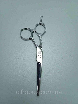 Ножицы Katachi K1155 Offset 5,5
Отличные ножницы для парикмахерской стрижки прям. . фото 2