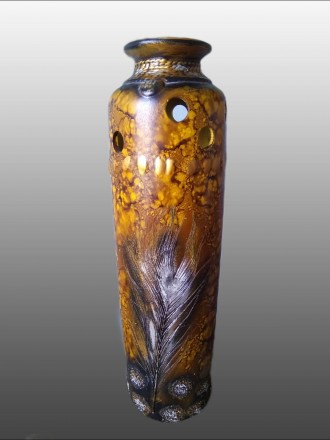 Стильная красивая интерьерная керамическая ваза высотой 37 см
Дно 9 см. Наружны. . фото 3