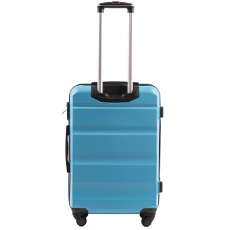Средний пластиковый чемодан Wings AT01 на 4 колесах
Надёжность чемоданов кампани. . фото 3
