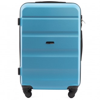 Средний пластиковый чемодан Wings AT01 на 4 колесах
Надёжность чемоданов кампани. . фото 4