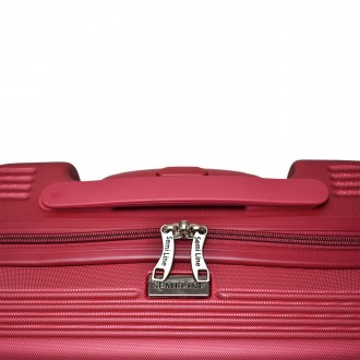 Тепер ви самі можете створити індивідуальний дизайн своєї валізи, розмістивши на. . фото 6