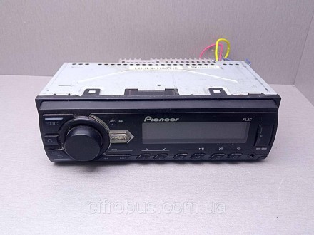 Типоразмер 1 DIN; USB и AUX на передней панели; макс. мощность 4 x 50 Вт; радиоп. . фото 3
