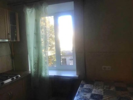 Продаж 1-кімнатної на Тельнова, поруч Муніципальний ринок, Дендропарк. Квартира . . фото 5