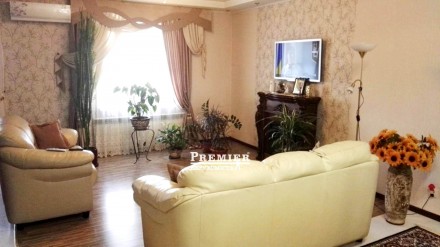 Пропонується до продажу квартира з ремонтом на Сахарова. Одесса. фото 1 Пропонується до продажу квартира з ремонтом на Сахарова. Одесса. фото 1