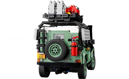 Описание Land Rover Defender - один из самых узнаваемых автомобилей и достижение. . фото 8
