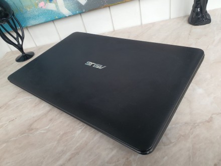 Продам ноутбук Asus R752M +  мишка в подарунок!
Стан ідеальний
Ціна 5900 грн
. . фото 5