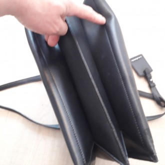 Стильные женская мужская сумка кожаная сумочка черная.
Материал: кожа. Подкладка. . фото 8