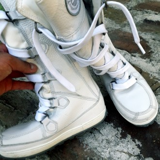 Женские ботинки сапоги зимние на -30 Timberland 37.5 размер.
Под теплый носок 37. . фото 5