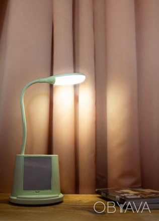 Описание 
Настольная лампа с зеркалом yw9070 и USB выходом для зарядки телефона . . фото 1
