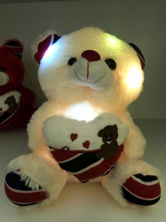 Мягкая игрушка светящийся мишка Тедди
Невероятно приятный и нежный на ощупь плюш. . фото 2