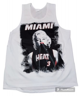 Баскетбольная, стильная майка NBA Miami Heat, made in Italy, размер соответствуе. . фото 3
