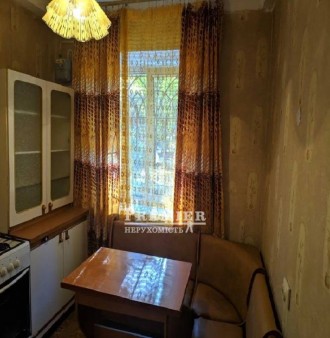 Пропонується до продажу трикімнатна квартира на Черьомушках. Одесса. фото 1 Пропонується до продажу трикімнатна квартира на Черьомушках. Одесса. фото 1