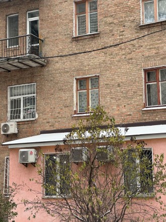 Продам 1 кімнатну квартиру по вулиці Вільгельма Каторбинського 8 . Високий перши. . фото 2