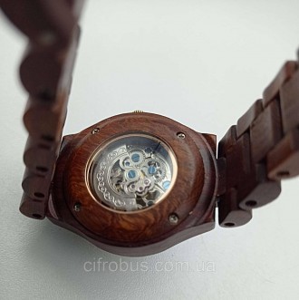 Хоча дерев'яний годинник сам по собі особливий, дерев'яний годинник із механічни. . фото 6