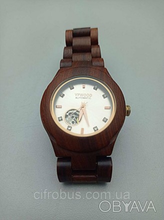 Хоча дерев'яний годинник сам по собі особливий, дерев'яний годинник із механічни. . фото 1