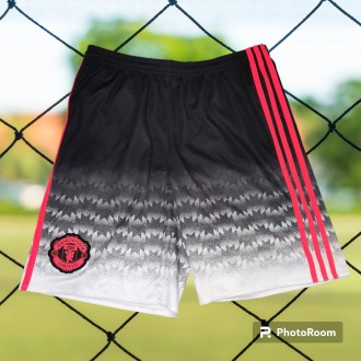 Футбольные шорты Adidas FC Manchester United, размер S/M, длина-45см, пояс 36-40. . фото 2