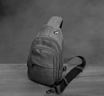 Классическая мужская сумка бананка на грудь барсетка на плечо кросс боди черная . . фото 2