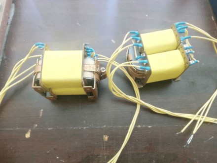 пара выходных звуковых трансформаторов для ДВУХТАКТНЫХ (РР)
ламповых усилителей. . фото 7