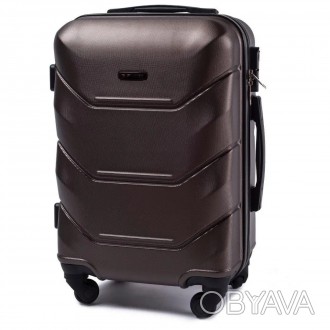 Большой вместительный дорожный чемодан из пластика Wings 147 цвет кофейный
Комфо. . фото 1