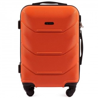 Большой вместительный дорожный чемодан из пластика Wings 147 цвет оранжевый
Комф. . фото 2