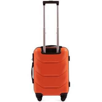 Большой вместительный дорожный чемодан из пластика Wings 147 цвет оранжевый
Комф. . фото 4