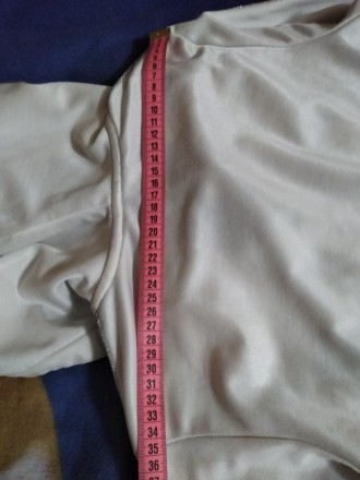 Блуза на змейке с капюшоном. Серебристого цвета. На широкой резинке . Капюшон от. . фото 8