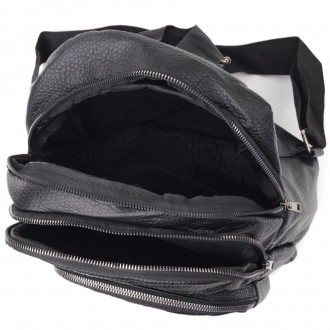 Жіночий стильний рюкзак на два відділення виготовлений з еко-шкіри в чорному кол. . фото 9