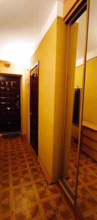 ТЕРМІНОВО! Продам 1-кімнатну квартиру з ремонтом в Шевченківському районі.

* . . фото 6