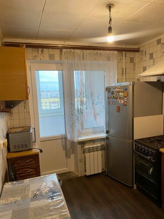 ТЕРМІНОВО! Продам 1-кімнатну квартиру з ремонтом в Шевченківському районі.

* . . фото 4