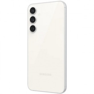 
Смартфон Samsung Galaxy S23 FE
Отличный проводник к незабываемым воспоминаниям . . фото 8