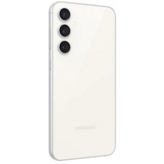 
Смартфон Samsung Galaxy S23 FE
Отличный проводник к незабываемым воспоминаниям . . фото 7