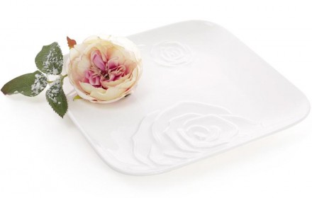 Набор 3 обеденные тарелки из коллекции фарфоровой столовой посуды "White Rose". . . фото 3