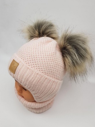 Дитячі польські зимові в'язані шапки на флісі з зав'язками оптом для дівчат, р.4. . фото 4