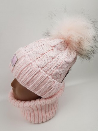 Детские польские зимние вязаные шапки на флисе с завязками оптом для девочек, р.. . фото 3